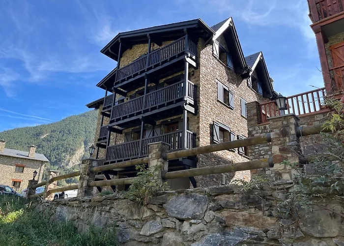 Cases de Canillo-Casa Sant Serni HUT1-7478