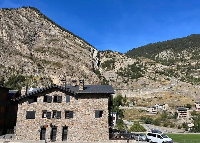 Cases de Canillo-Casa Sant Serni HUT1-7478